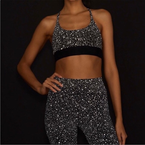 Noli Yoga Ultra Reflective Set - Picture 1 of 7
